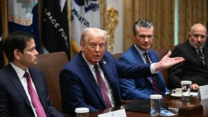 Sąd Apelacyjny USA uznał taryfy Donalda Trumpa za nielegalne, ale pozostawił je w mocy do 14 października, aby umożliwić apelację do Sądu Najwyższego.