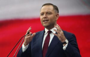 Rewizjonizm Holocaustu, termin użyty przez Times of Israel w odniesieniu do Karola Nawrockiego, wywołał protesty Polski. Co kryje się za tymi oskarżeniami