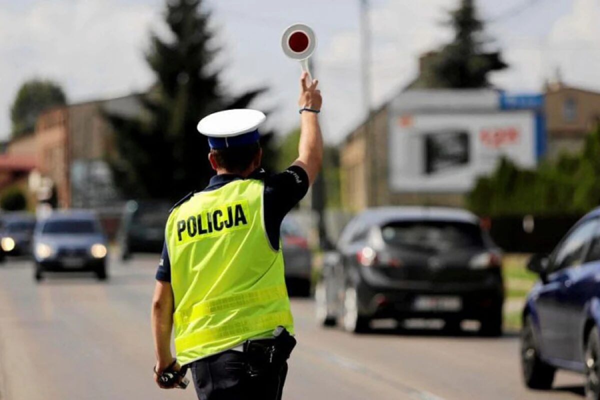 Sprawdź, co zrobić, jeśli w Gdańsku policja zatrzyma prawo jazdy za alkohol. Procedury, kary w 2025 r., adresy pomocy prawnej i praktyczne porady.
