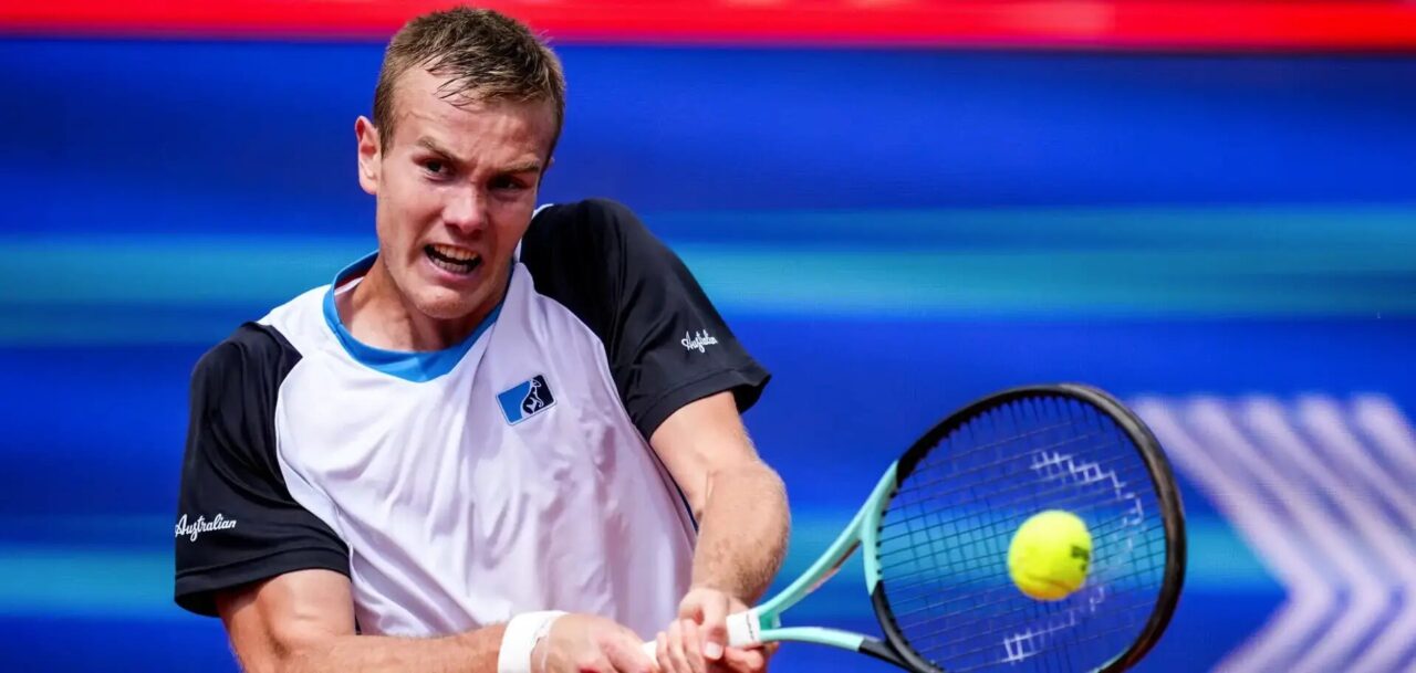 Witalij Sachko przegrał z Taro Danielem w pierwszej rundzie kwalifikacji US Open 2025. Ukrainiec z Kremenczuka po raz drugi z rzędu zakończył występ już po pierwszym meczu.