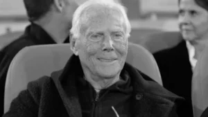Giorgio Armani, legenda mody i &bdquo;kr&oacute;l elegancji&rdquo;, zmarł w wieku 91 lat w Mediolanie. Jego życie, niezależność i styl na zawsze zmieniły świat mody.