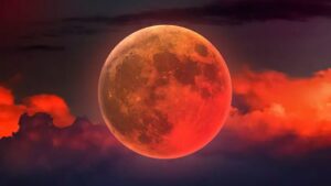 Pełnia księżyca 7 września 2025 w Polsce – krwawa pełnia, wpływ na ludzi, astrologia, przesądy, rytuały i najlepsze miejsca do obserwacji.