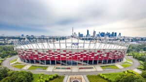 Stadion Narodowy w Warszawie &ndash; historia, pojemność, wydarzenia sportowe i koncerty, ceny bilet&oacute;w, dojazd i zwiedzanie. Przewodnik po najważniejszej arenie Polski.