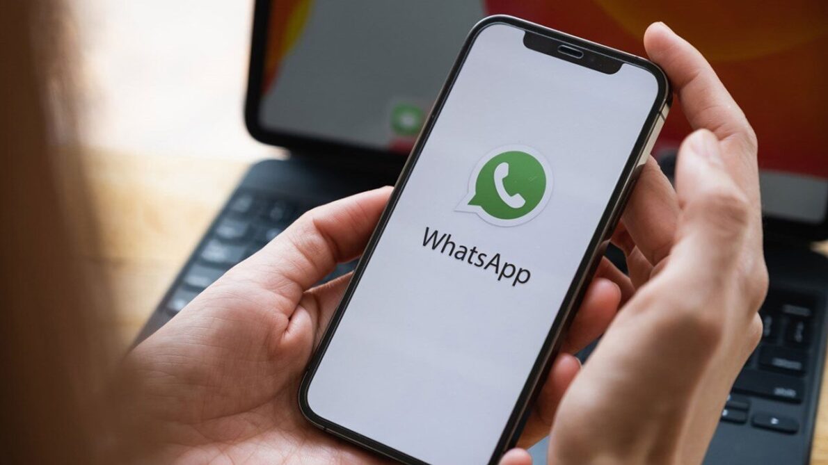 WhatsApp zagrożony poważną luką typu Zero-Click. Samsung i Apple wydają pilne poprawki. Użytkownicy muszą natychmiast zaktualizować telefony.