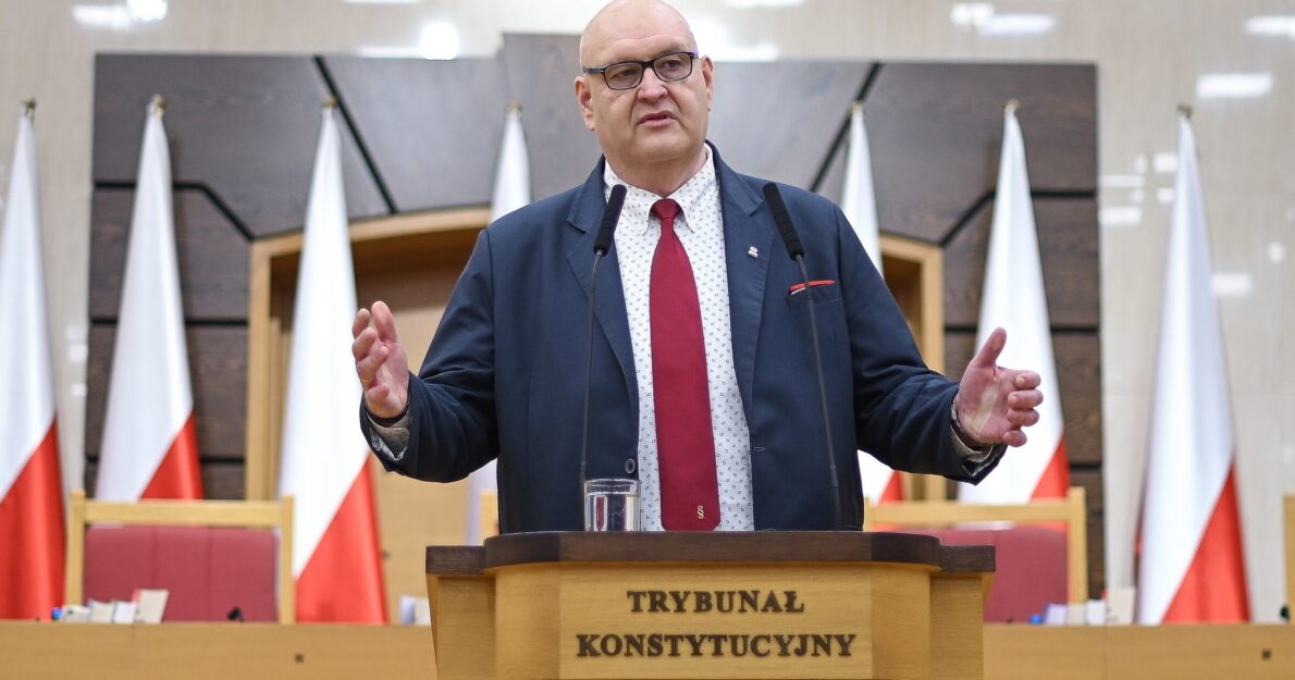 Warszawski sąd reaguje na działania Bogdana Święczkowskiego. Sędzia Ptaszek oceniła je jako próbę wpływania na orzecznictwo niezawisłych sądów.