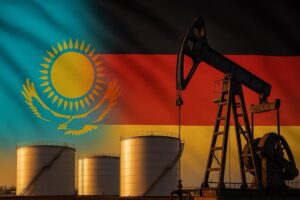 Kazachstan przedłużył umowę na dostawy ropy do Niemiec do końca 2026 roku. Miesięczne dostawy wzrosną z 100 000 do 130 000 ton, co ma wzmocnić bezpieczeństwo energetyczne Europy.