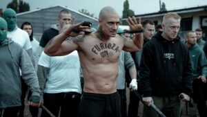 „Druga Furioza” wraca na Netflix. Mateusz Damięcki znów w roli brutalnego Goldena. Olencki tworzy pełną napięcia epopeję o przemocy i władzy.
