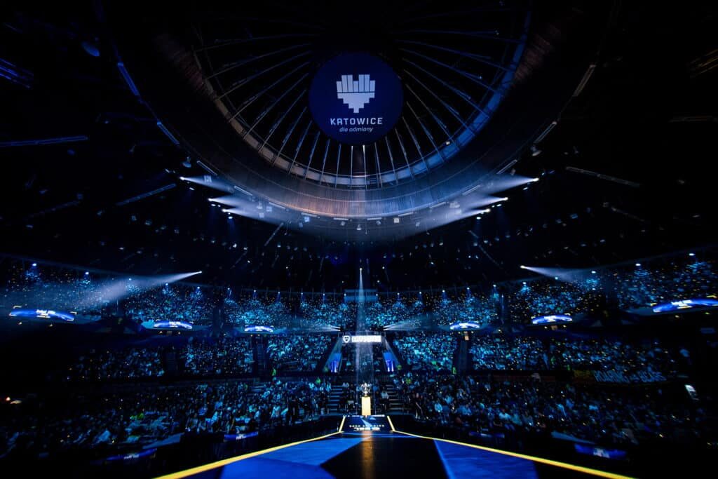 Intel Extreme Masters Katowice 2026 opowieść o przeniesieniu turnieju, dziedzictwie Spodka, planach Krakowa i co to oznacza dla fanów e-sportu
