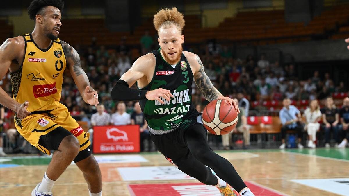 Śląsk Wrocław podejmie Trefl Sopot 24.01.2026 w hicie ORLEN Basket Ligi 2026. Sprawdź analizę, składy, bilety i prognozy. Trefl Sopot, WKS Śląsk.