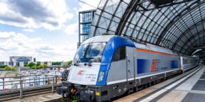 PKP Intercity wprowadza rekordowy rozkład jazdy na lata 2025/2026. Aż 555 połączeń, nowe trasy, więcej pociąg&oacute;w Pendolino i rozszerzona oferta międzynarodowa.