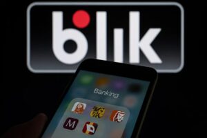 BLIK awaria w listopadzie 2025 r. spowodowana atakiem DDoS. Polski Standard Płatności pracuje nad usunięciem problemów. Fakty o skali i bezpieczeństwie.