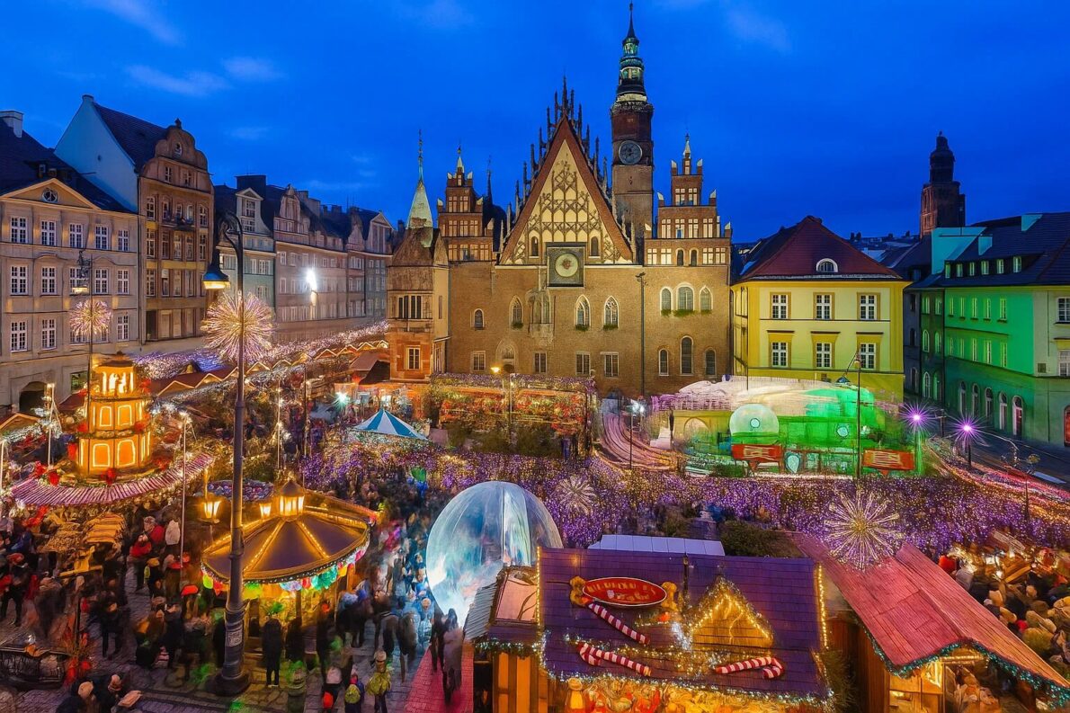 Jarmarki bożonarodzeniowe 2025: Sprawdź dokładne daty rozpoczęcia i zakończenia w Wrocławiu, Krakowie i Gdańsku. Poradnik dla turystów.