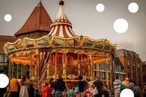 Jarmark Dominikański (od 1260 r.) i Carnaval Sztukmistrz&oacute;w. Terminy 2025, program, atrakcje w Gdańsku i Lublinie. Planuj wakacje kulturalne!