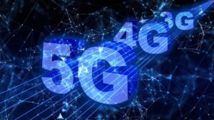 Wyłączenie 3G w Polsce (2025) dotknie starych telefon&oacute;w. Sprawdź, kiedy Orange i Play wyłączą sieć, jak sprawdzić LTE i ile kosztuje nowy smartfon