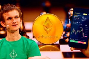 Vitalik Buterin, twórca Ethereum, rewolucjonizuje kryptowaluty w 2025 roku. Poznaj jego plany na przyszłość blockchaina, skalowalność i wpływ na zdecentralizowany system