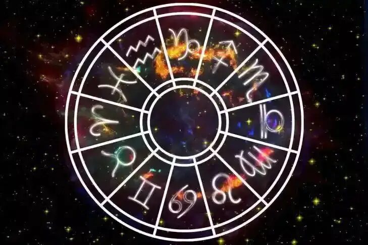 Horoskop na 18 grudnia 2025 roku pokazuje wszystkie trendy w miłości, pracy i finansach. Dowiedz się teraz, co czeka Twój znak zodiaku według astrologii.