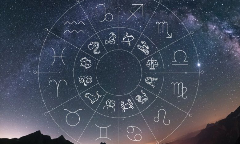 Horoskop dzienny na 10.12.2025: Szczegółowa prognoza dla 12 znaków zodiaku. Wodnik, Baran, Lew – sprawdź, jak wpłynie na Ciebie Księżyc w Wodniku w miłości i karierze.