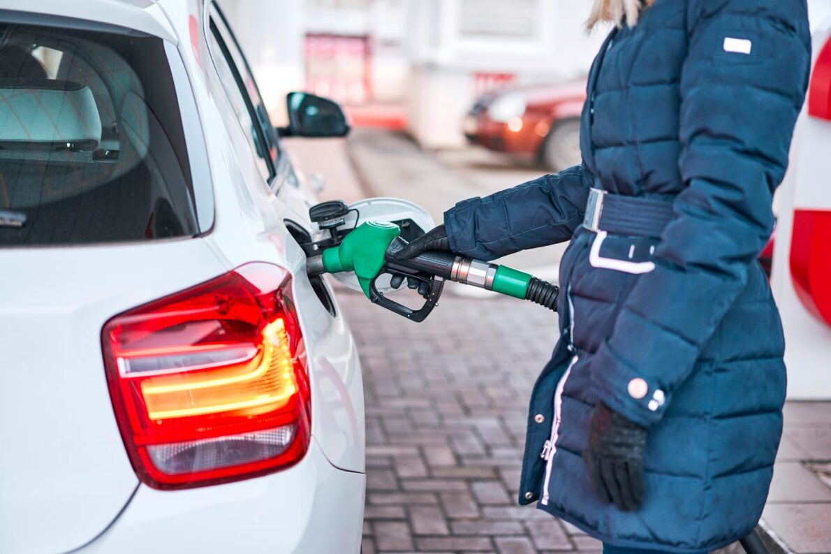 Benzyna za 5,59 zł i diesel poniżej 6 zł – ferie 2026 zapowiadają się tanio dla kierowców. Sprawdź szczegółowy raport cenowy e-petrol.pl i dowiedz się, jak zaoszczędzić