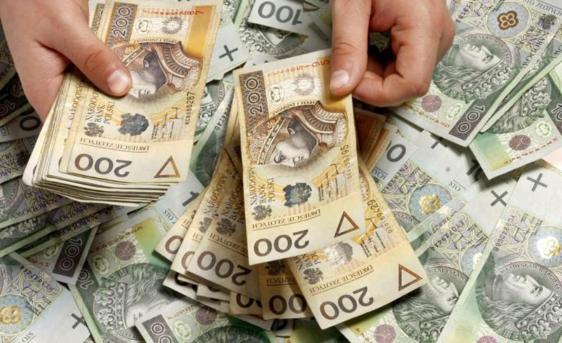 NBP wprowadza złotą monetę 100 zł, limit 1500 sztuk, cena 20 300 zł. Moneta kolekcjonerska przypomina banknot, dostępna od 9 lutego 2026 r.